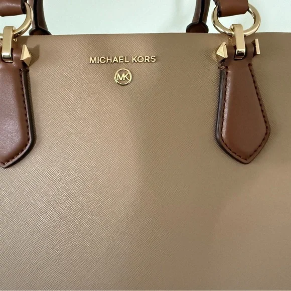 BRAND NEW Michael Kors Marilyn Satchel Bag. 🤎👜 Beautiful!! - Picture 3 of 16
